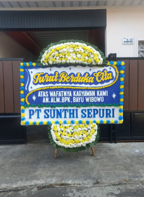 Papan Bunga Duka di Berngam
