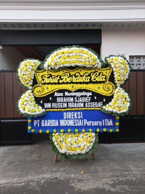 Papan Bunga Duka di Berngam